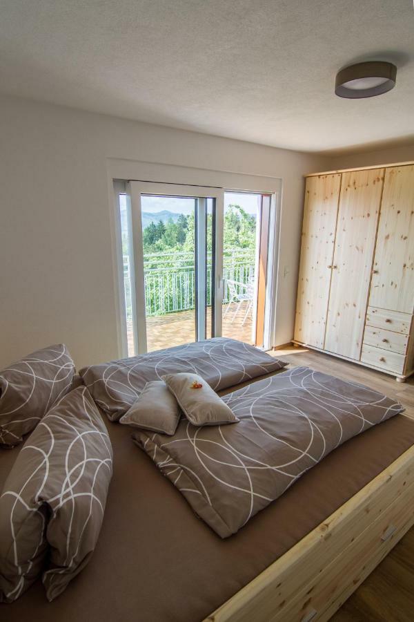 Ferienwohnung Traumaussicht Leutschach Bagian luar foto